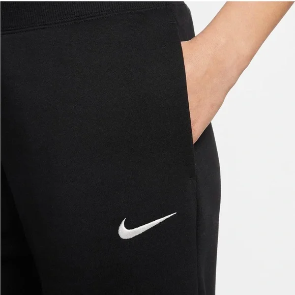 NIKE joggers pants - Picture 3 of 4